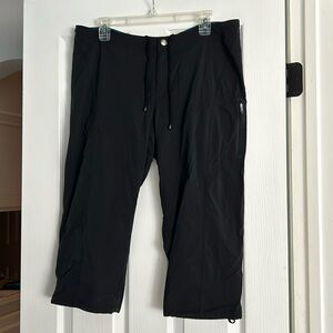 Columbia capris black size 14